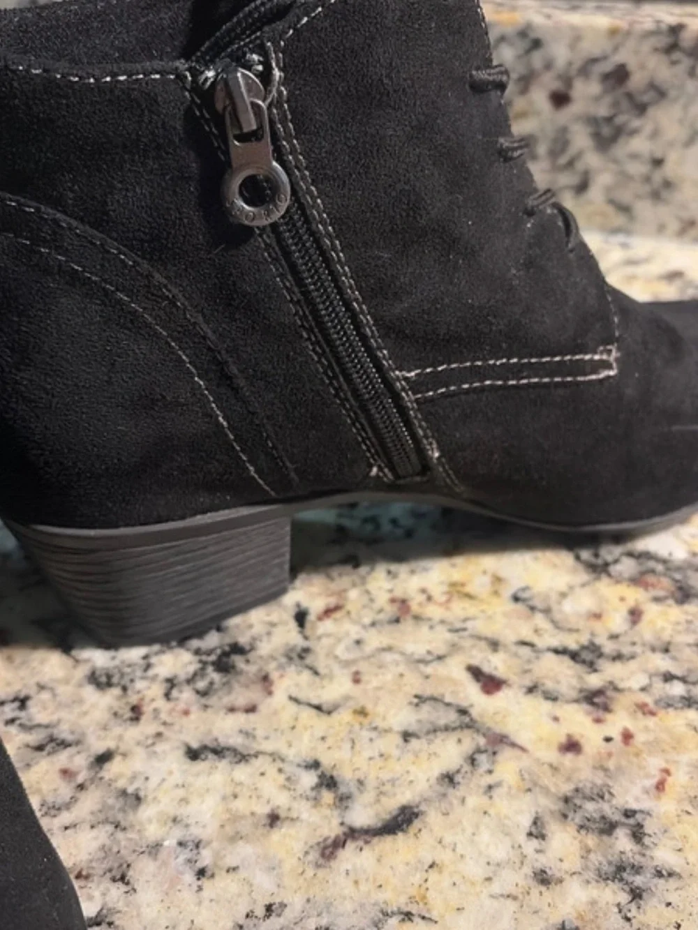 SPORTO♦️SIDE-ZIP ANKLE BOOTIE